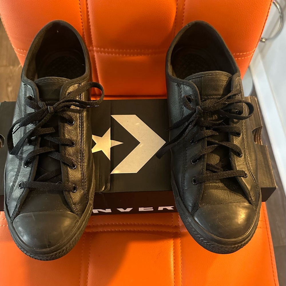 Converse Leather Women’s Black Sneakers